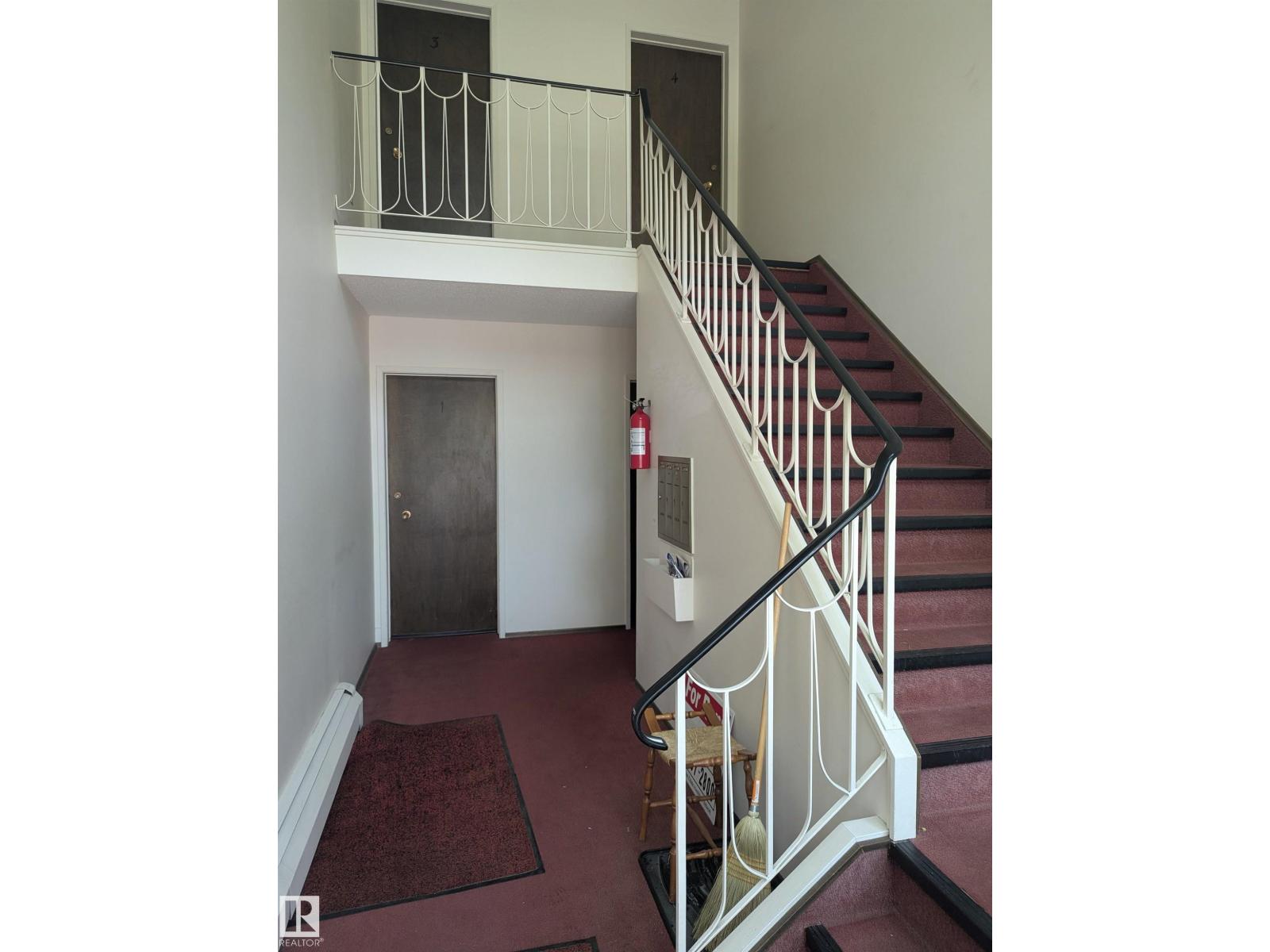 #1,2,3,4 10623 68 AV NW