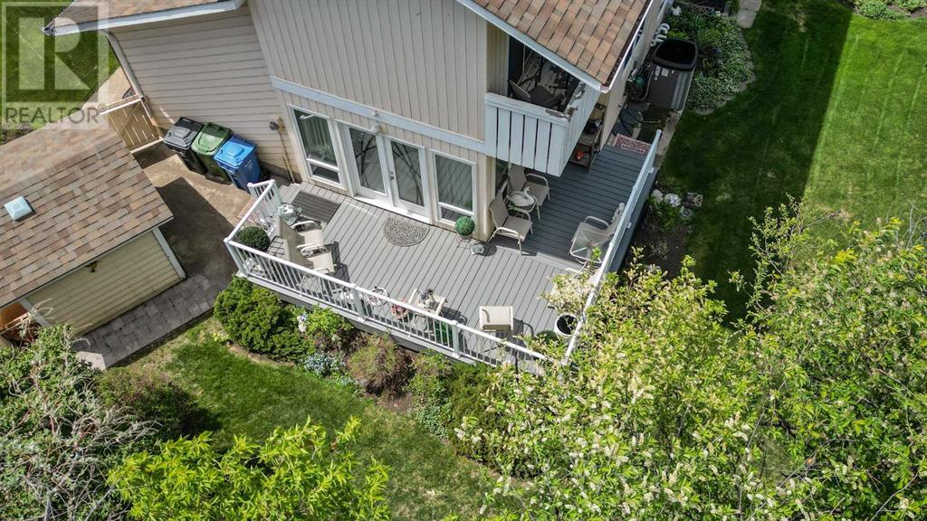 628 Deer Side Place SE