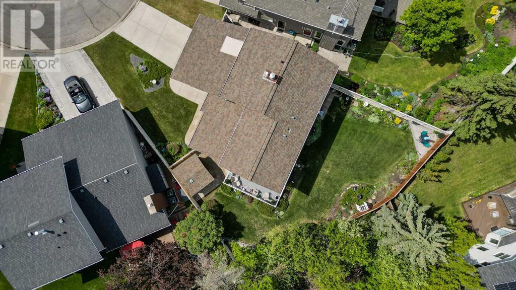 628 Deer Side Place SE