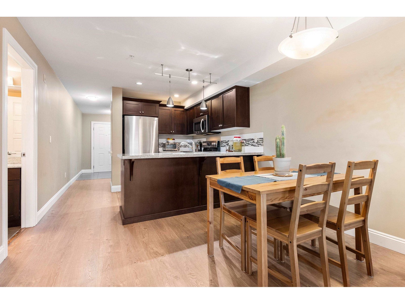 312 45640 ALMA AVENUE|Vedder Crossing