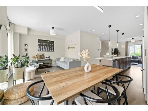 61 20498 82 AVENUE Langley BC V2Y0V1