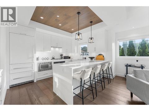 1308 Richter Street Unit# 107 Kelowna BC V1Y2L3