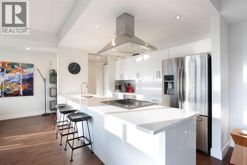 1005, 205 Riverfront Avenue SW