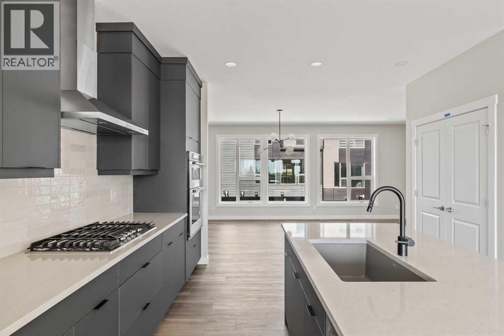 415 Sovereign Common SW