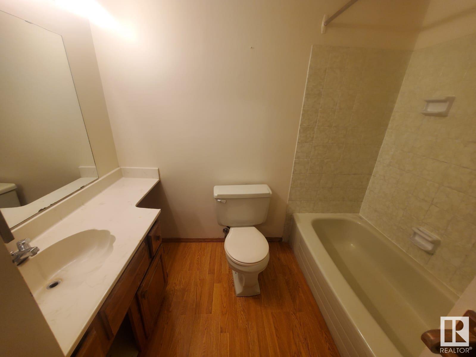 3955 62 ST NW