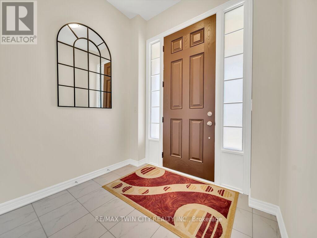 261 BROADACRE DRIVE