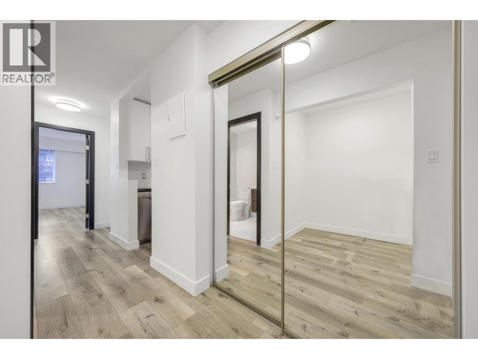 302 170 E 3RD STREET