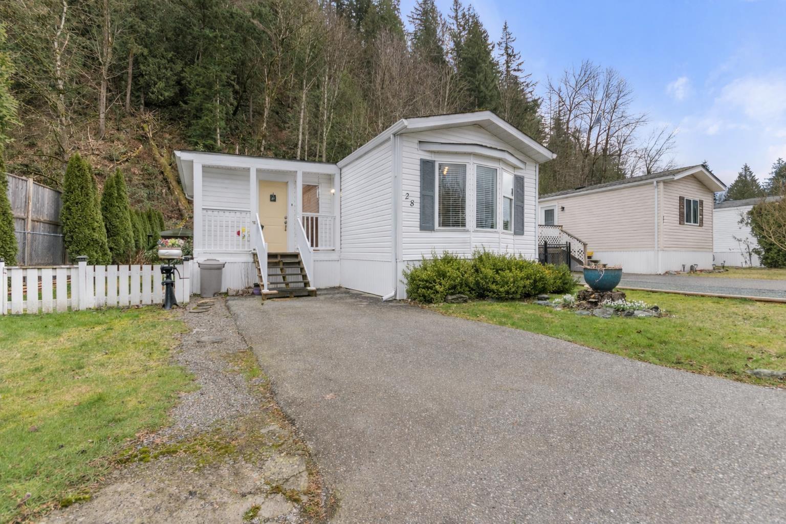 28 45715 ALMA AVENUE|Vedder Crossing