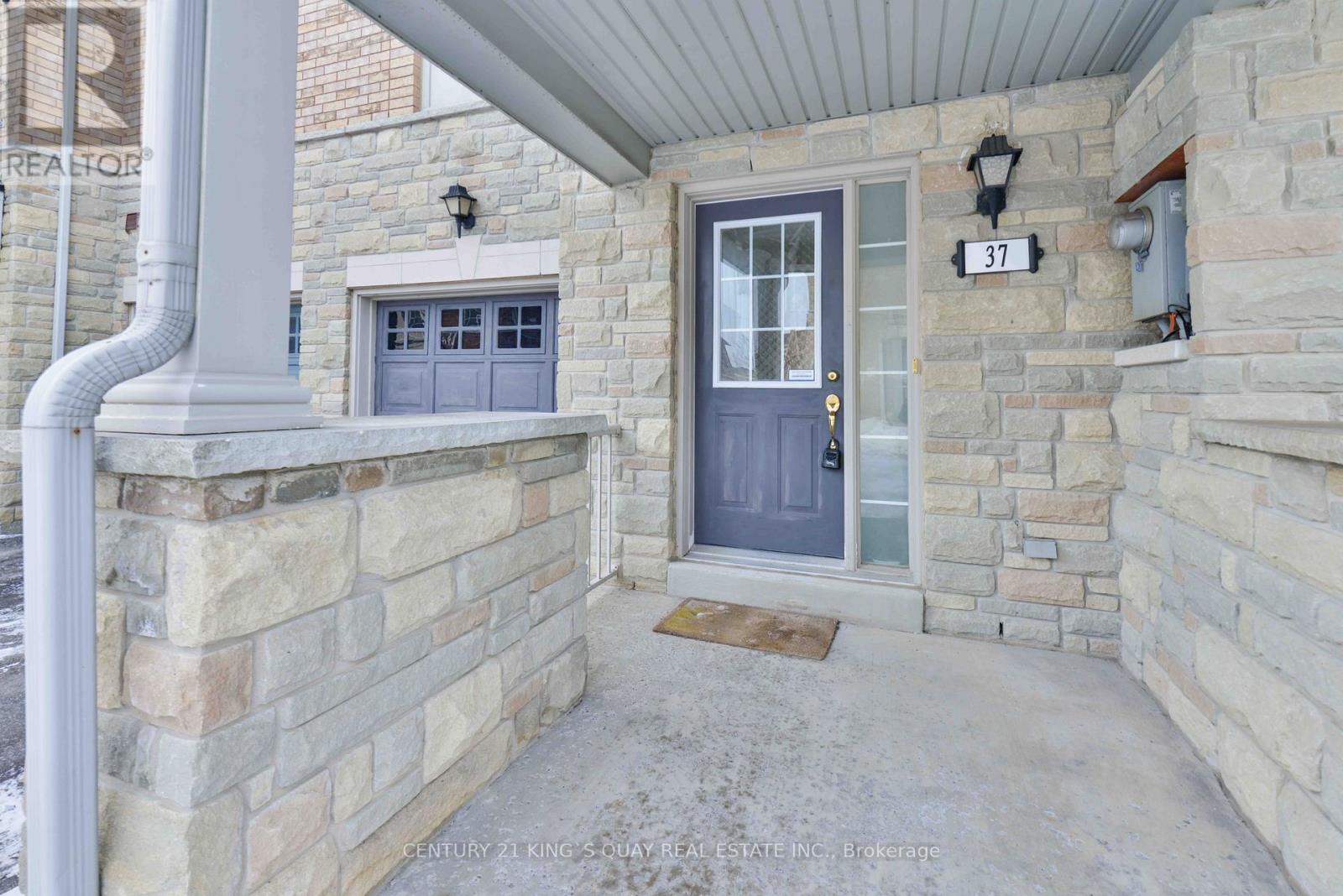 37 PRINCE CHARLES WAY