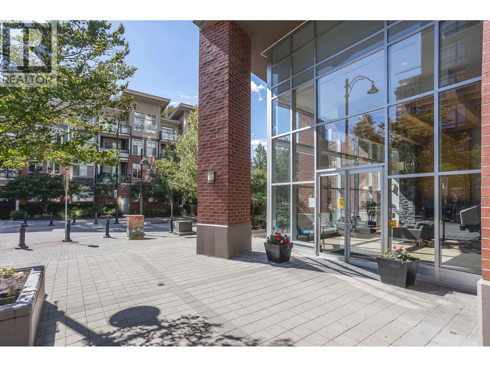 903 110 BREW STREET