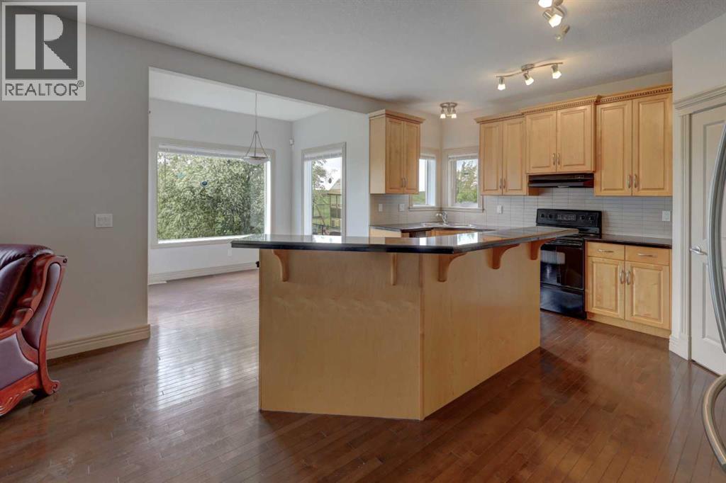 112 Cougarstone Manor SW