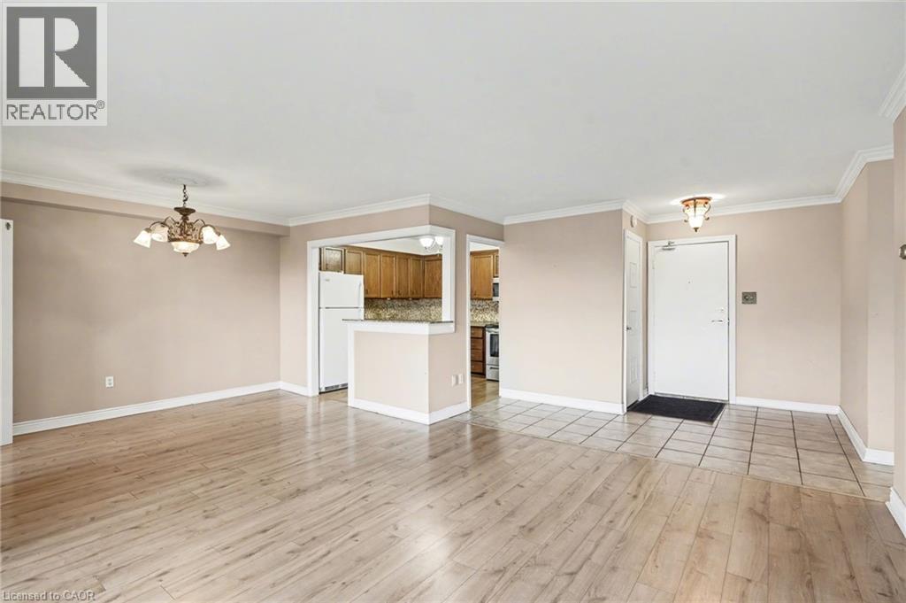 500 GREEN Road Unit# 218