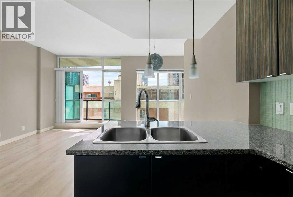 701, 788 12 Avenue SW