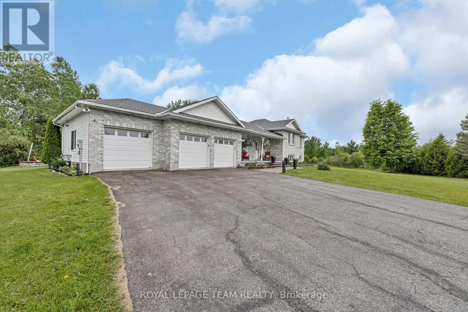118 RUSHING BROOK DRIVE