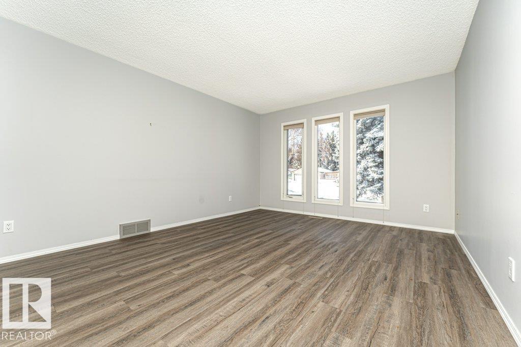 #154 16725 106 ST NW