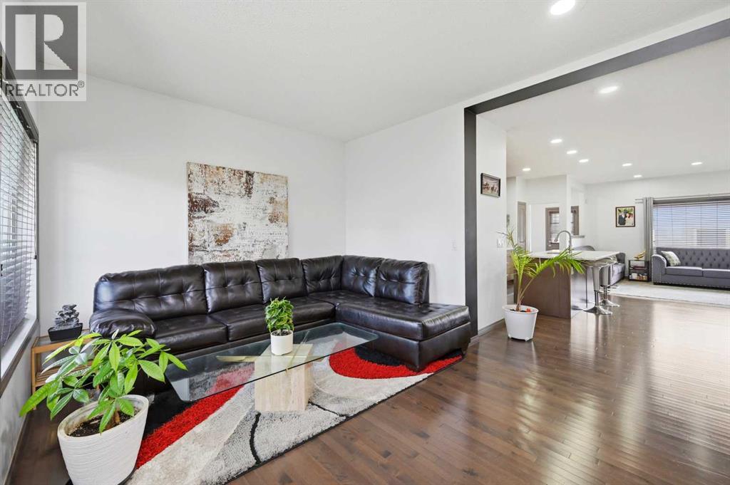 19 Skyview Point Road NE
