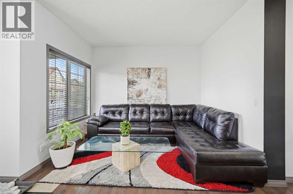 19 Skyview Point Road NE