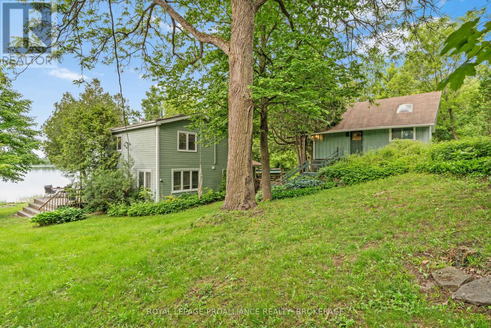3056 LINDSAY LANE