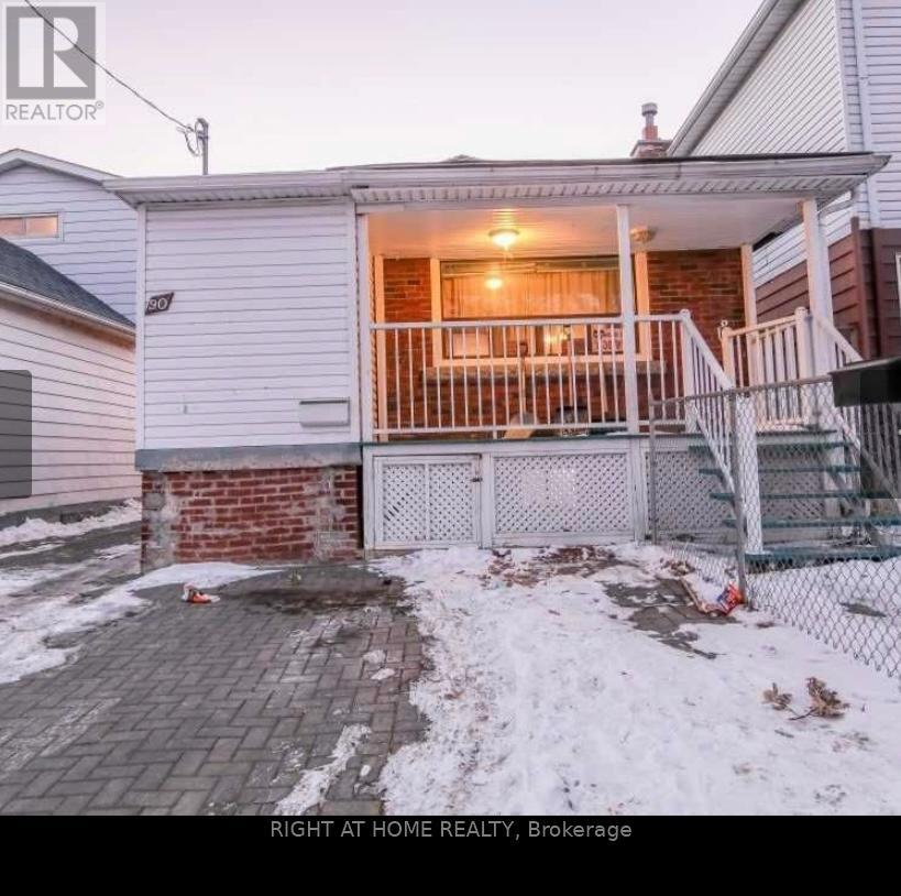 90 PHARMACY AVENUE W