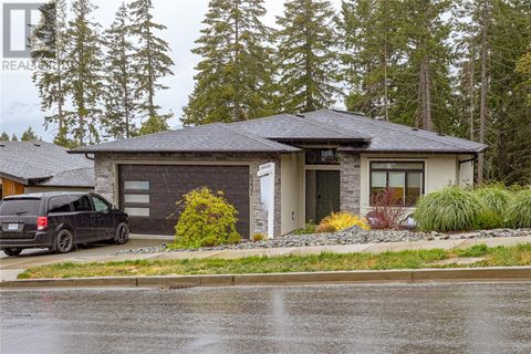 6237 Highwood Dr Duncan BC V9L0H5