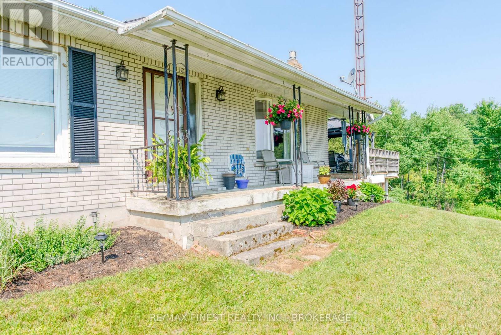 1286 BROCK ROAD