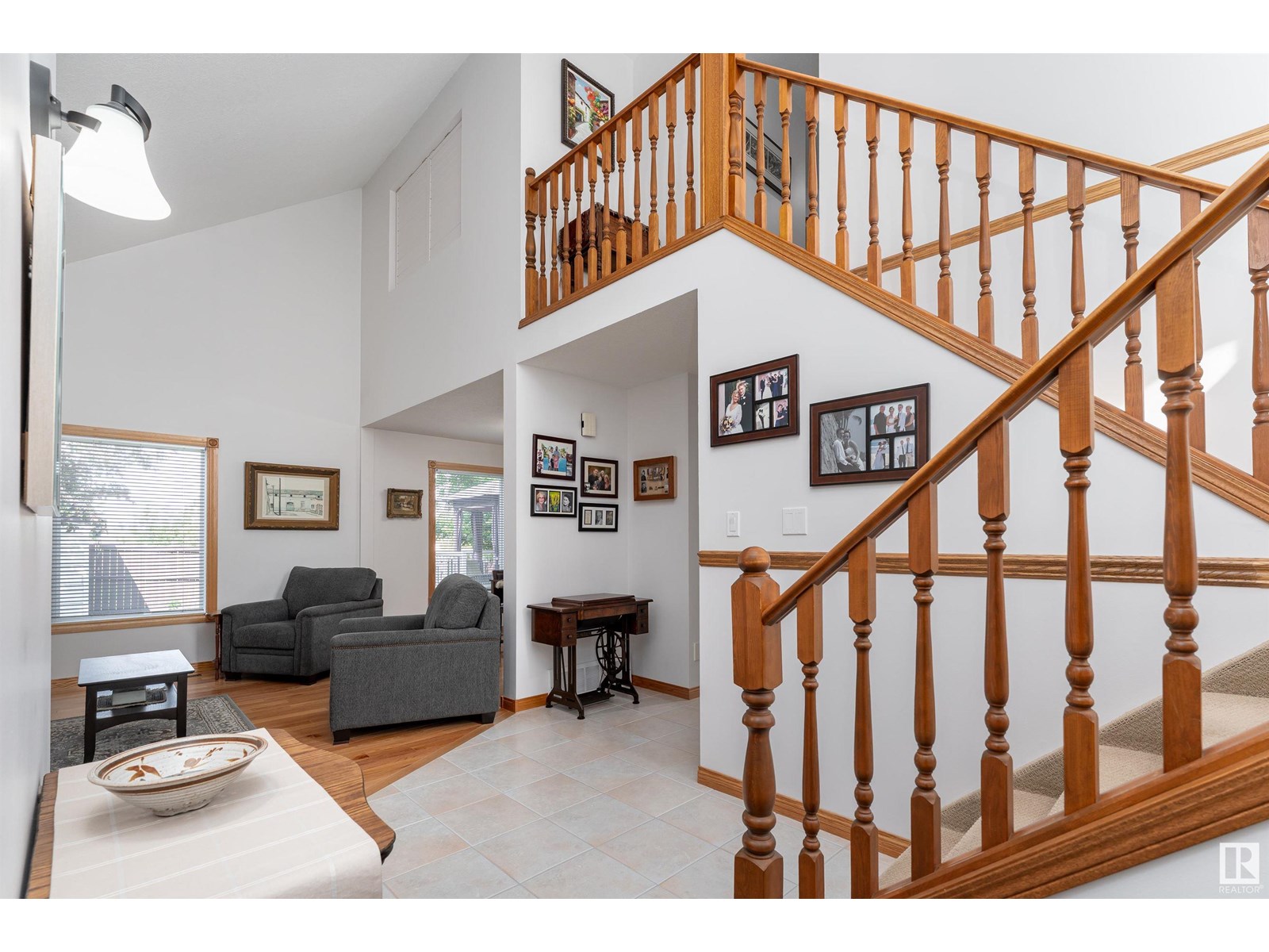 7 HUDSON CR