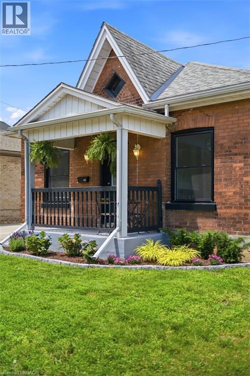 112 SYDENHAM Street