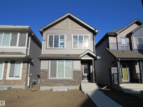 201 SUNLAND WY Sherwood Park AB T8H2Y6