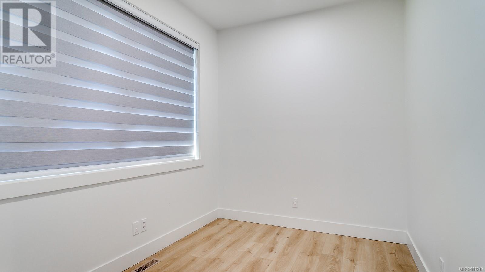 3207 Fernwood Lane