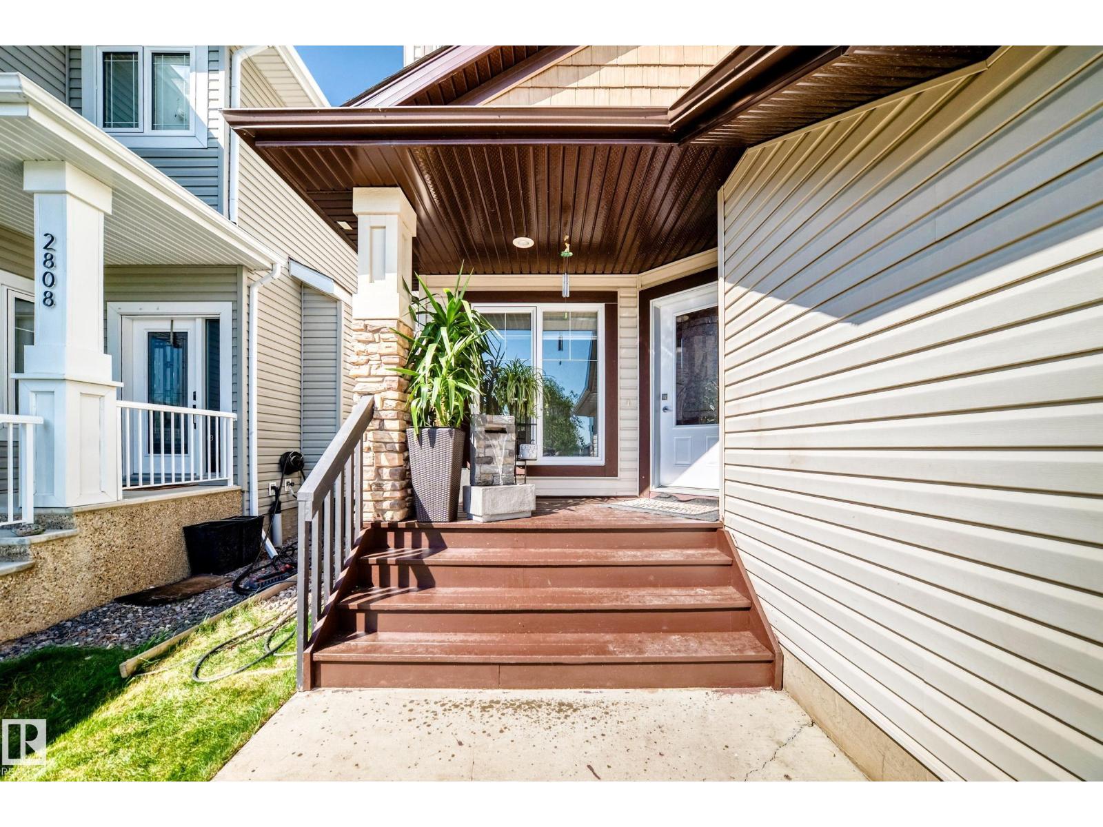 2812 12 ST NW