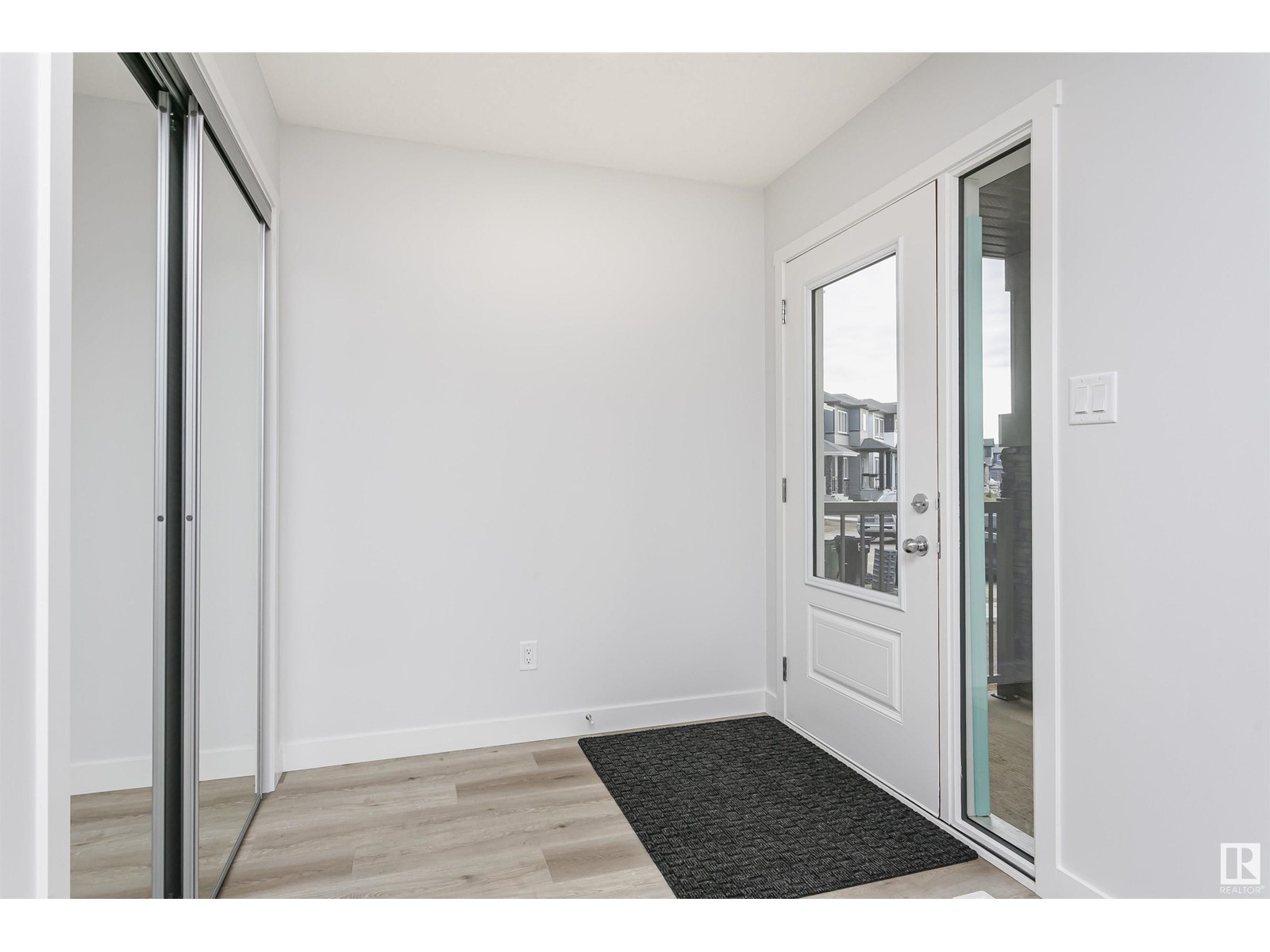 9564 CARSON BN SW