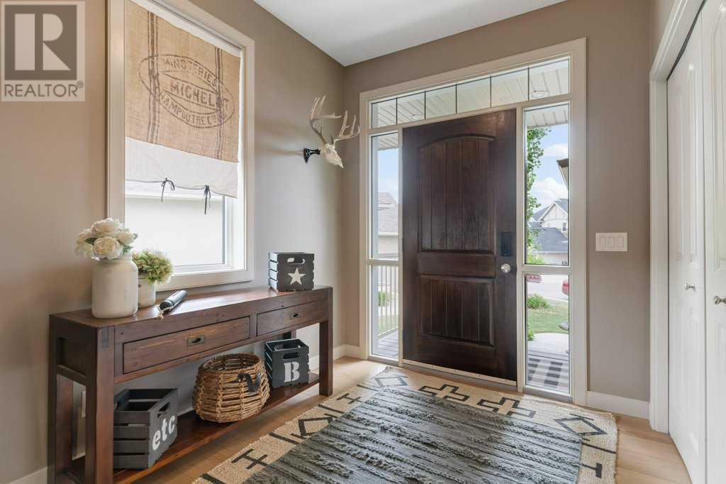 84 Panatella Manor NW