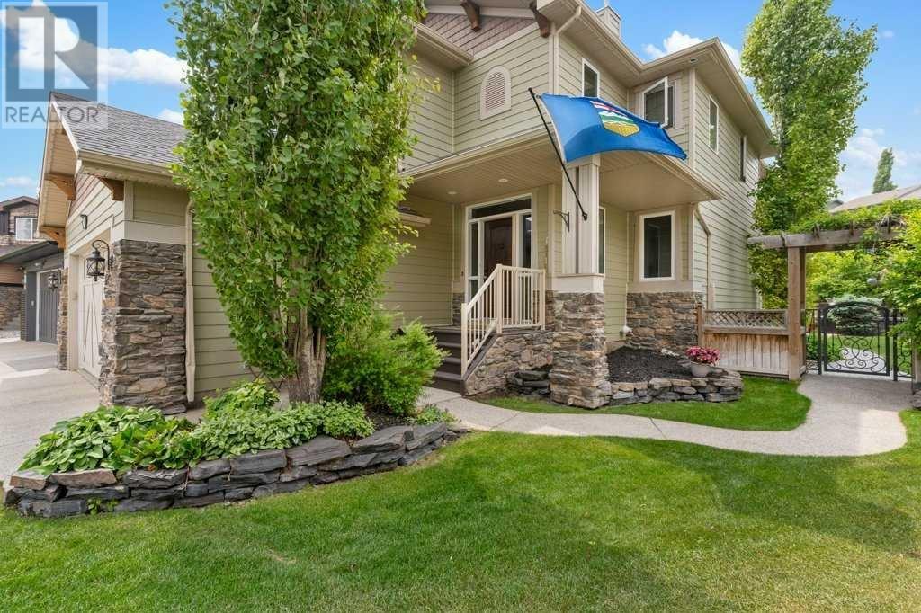84 Panatella Manor NW