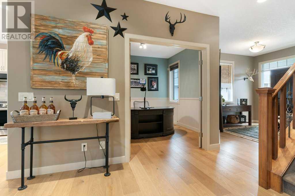 84 Panatella Manor NW
