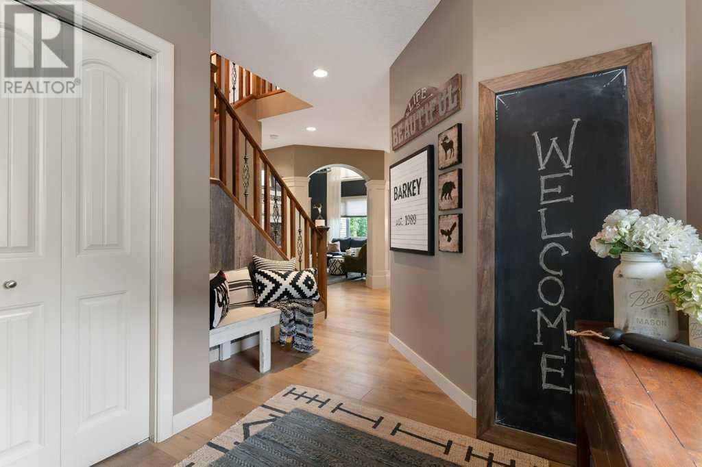 84 Panatella Manor NW