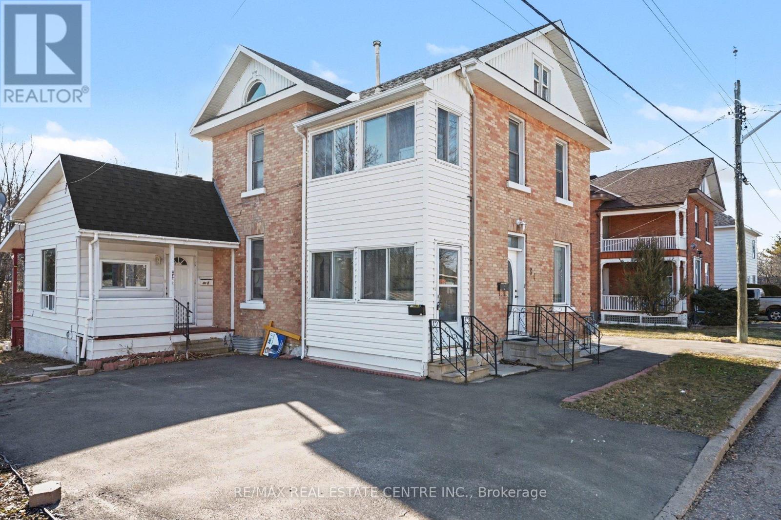 84 BANK STREET N