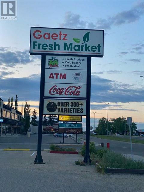 3518 50 Avenue Red Deer AB T4N3Y4