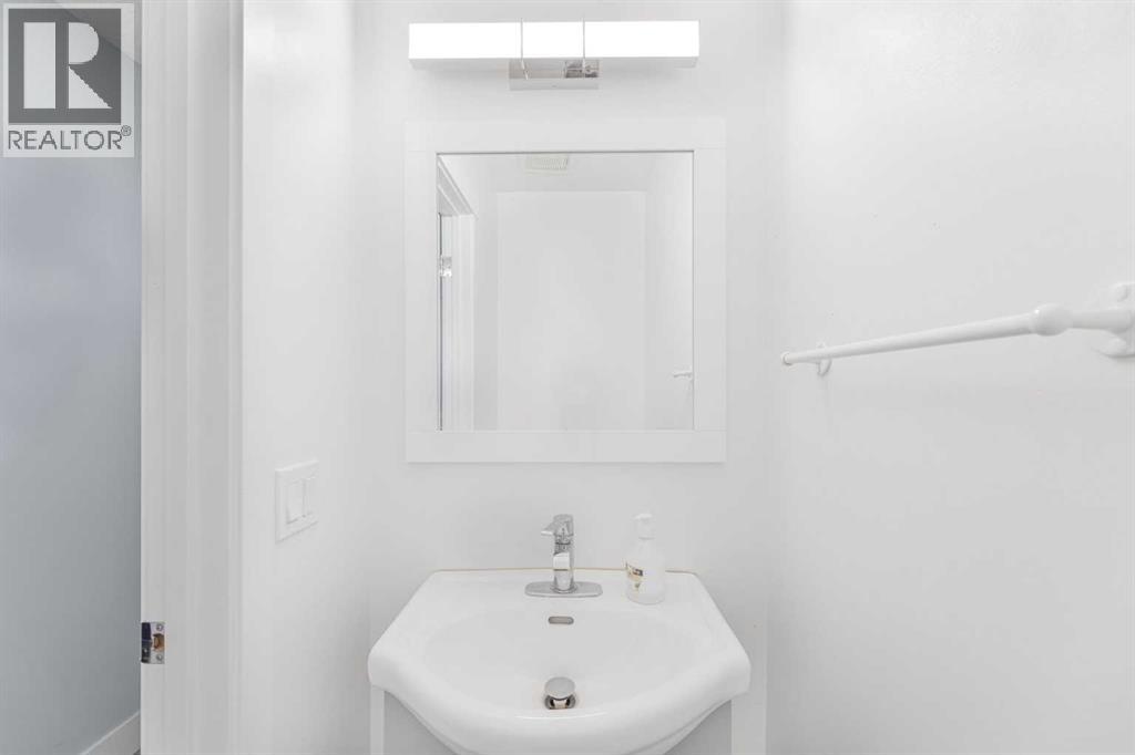 352 Brae Glen Road SW