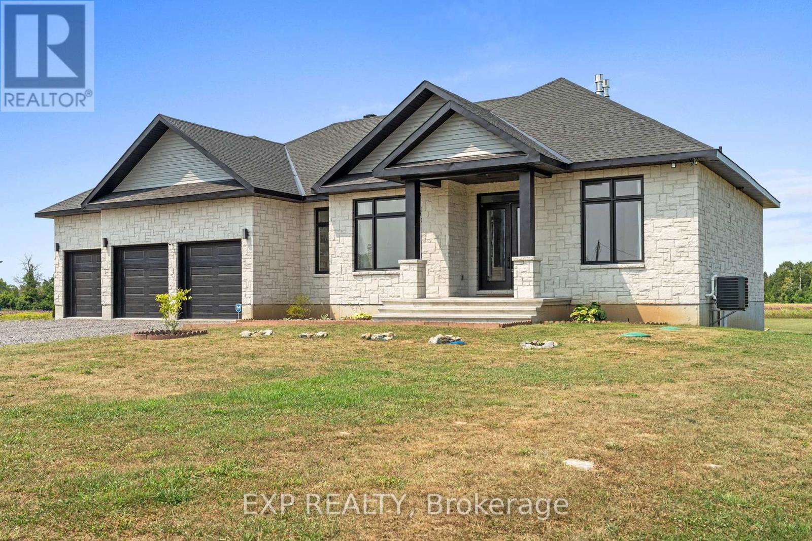 13708 COUNTY RD 15 ROAD