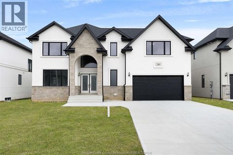 58 NOBLE Amherstburg ON N9V0G8