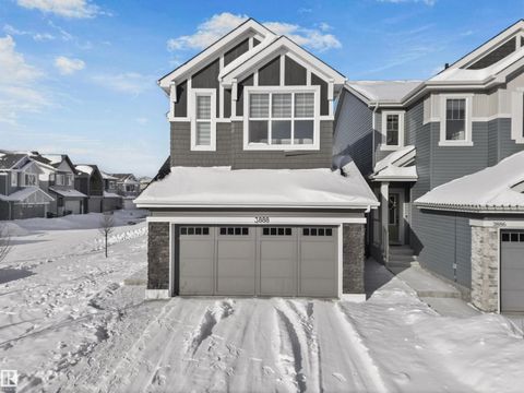3888 CHRUSTAWKA PL SW Edmonton AB T6W5B2