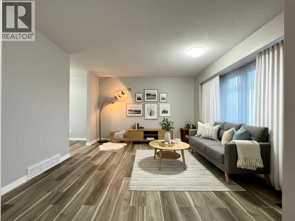 495 Columbia Boulevard W