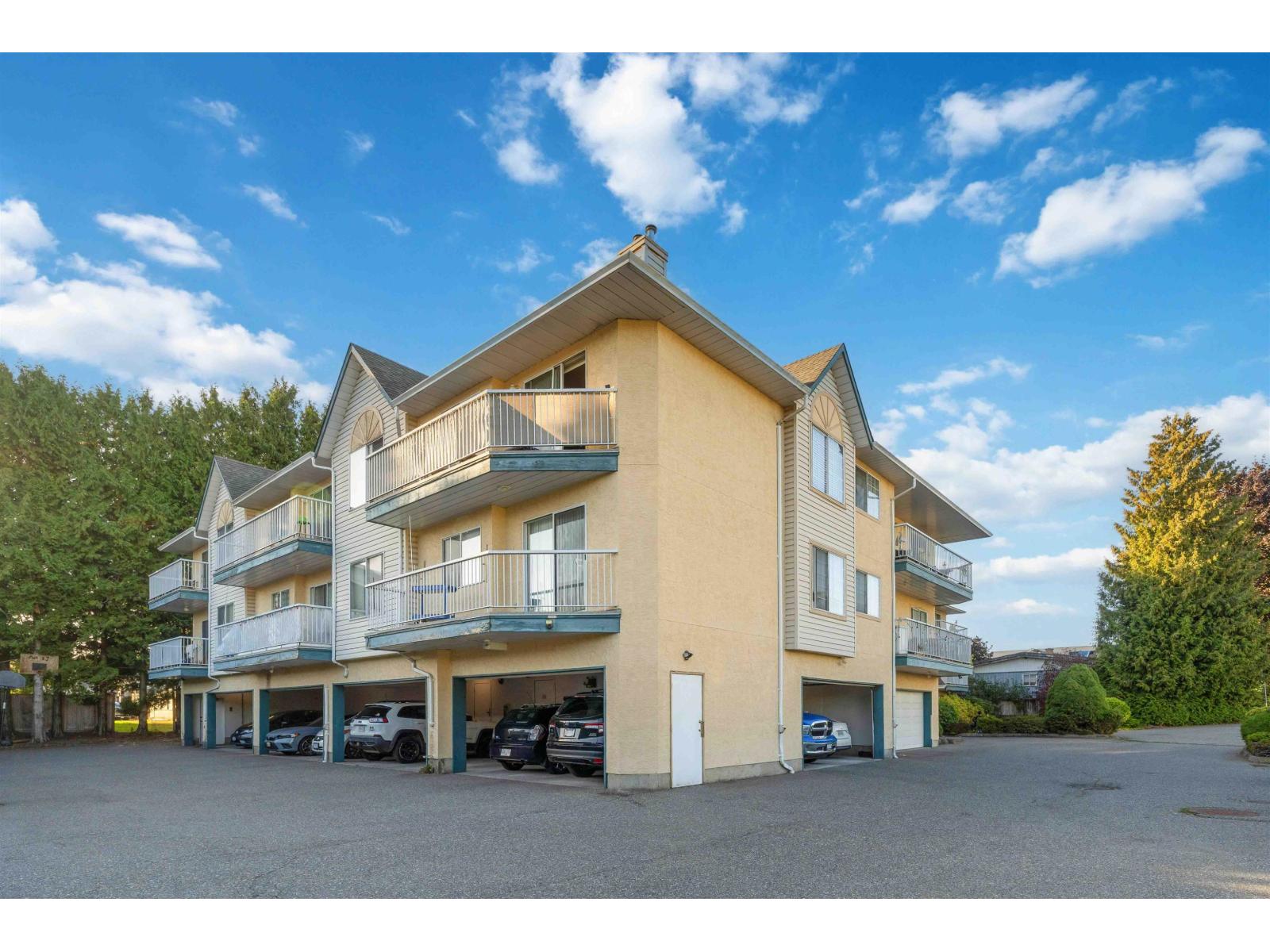 206 2567 VICTORIA STREET