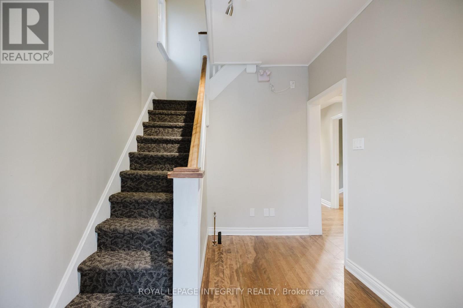 1538 STITTSVILLE MAIN STREET