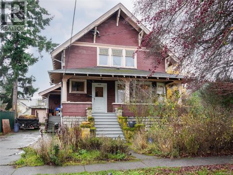 1015 Empress Ave Victoria BC V8T1P1