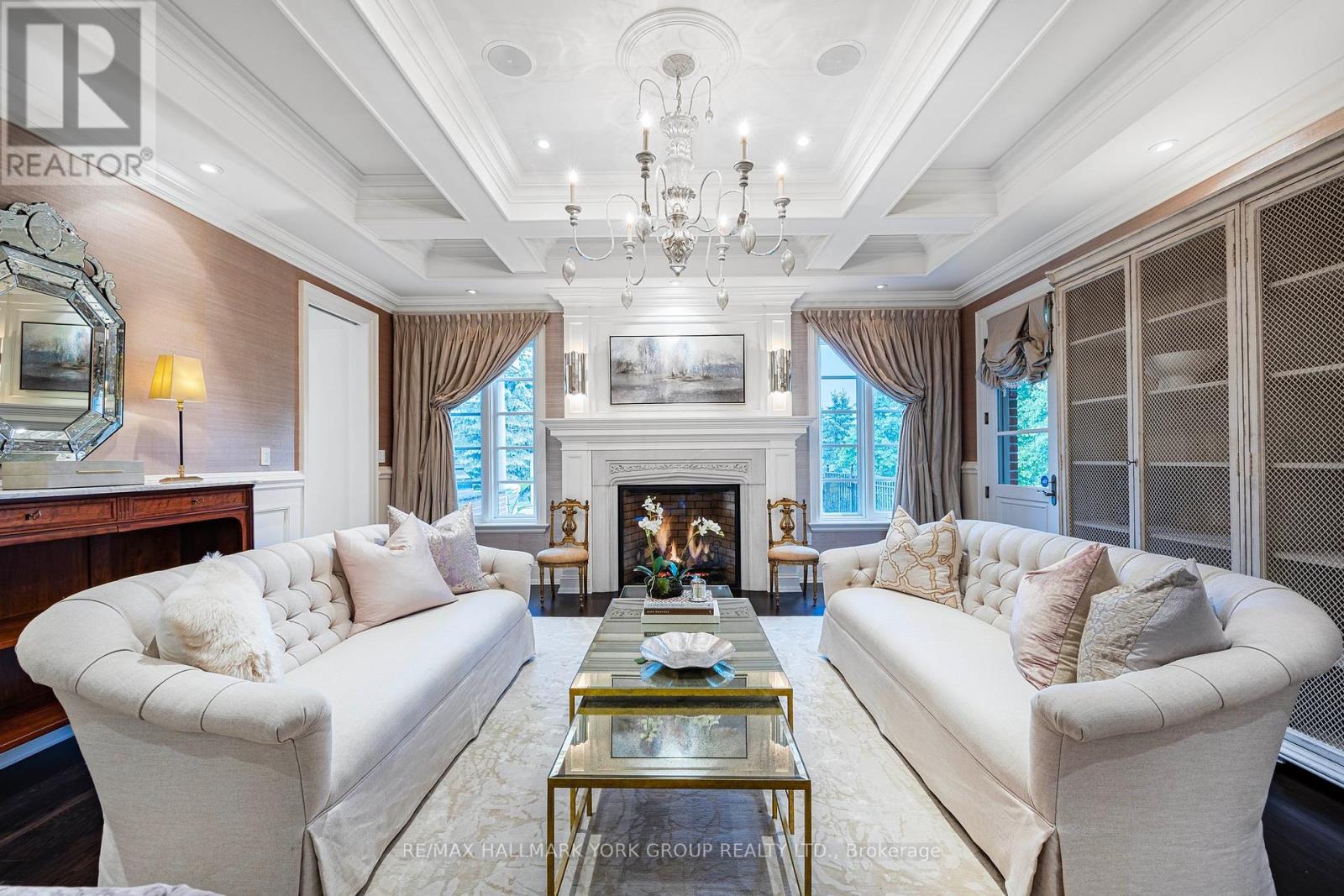 12 SANDY RIDGE COURT