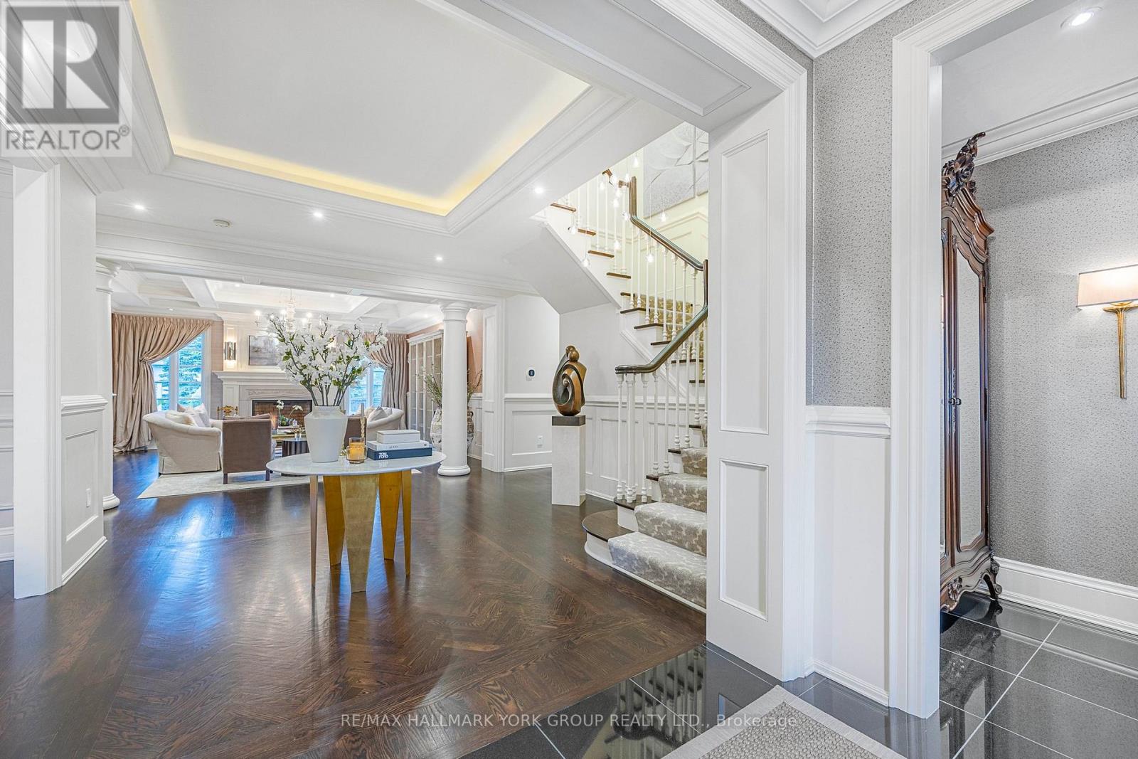 12 SANDY RIDGE COURT