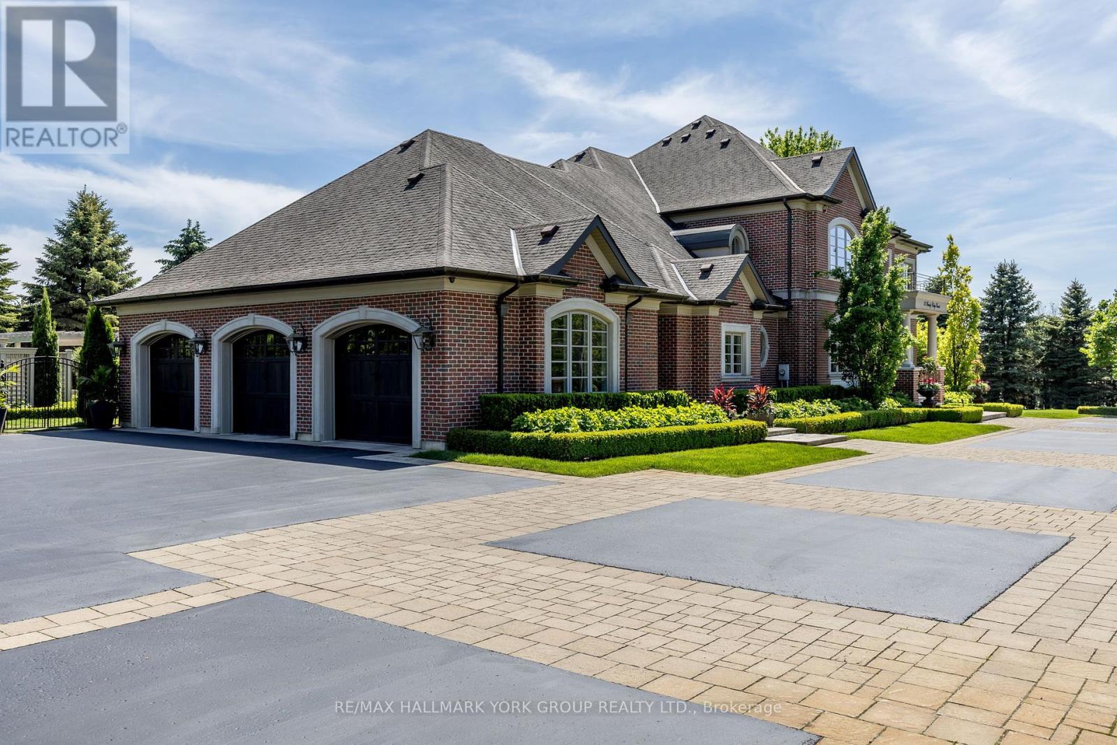 12 SANDY RIDGE COURT
