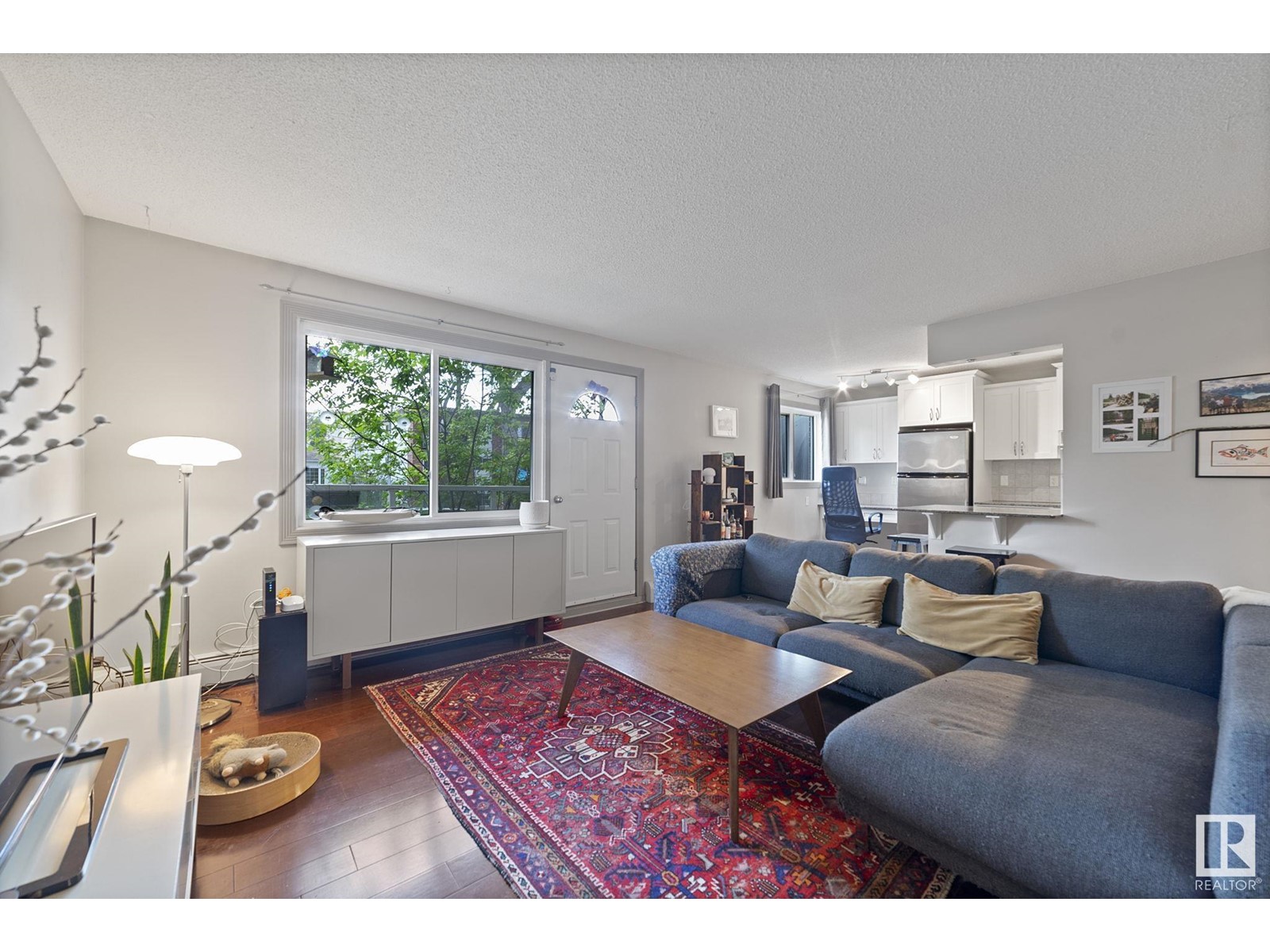 #5 10710 84 AV NW