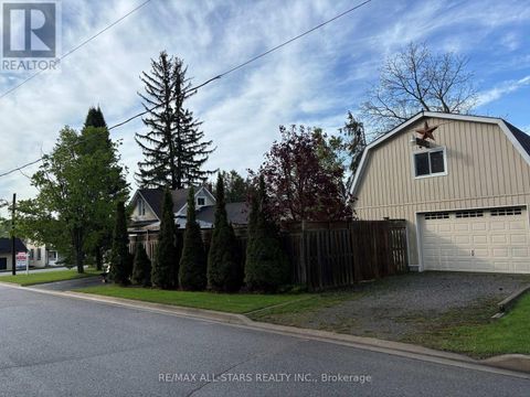 2 HENRIETTA STREET Scugog ON L0C1G0
